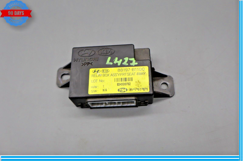Load image into Gallery viewer, 15-20 Hyundai Genesis Front Left Driver Side Seat 4way Relay Control Module Oem
