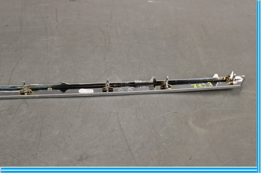 10-17 Mercedes E350 E550 W207 Front Right Passenger Door Cover Chrome Trim Oem