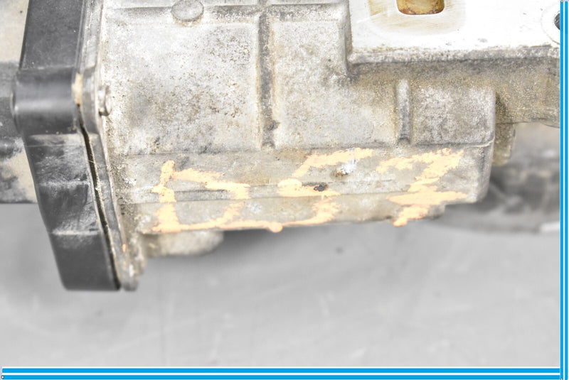 Load image into Gallery viewer, 03-07 HUMMER H2 Engine Throttle Body Valve Module 6.0L V8 Oem
