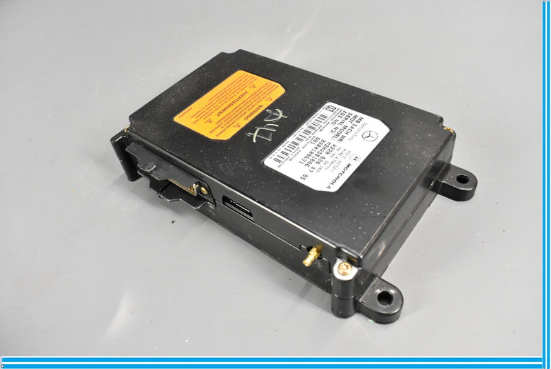 Load image into Gallery viewer, 00-06 Mercedes CL500 S500 W215 Voice Communication Control Module 2208204785 Oem
