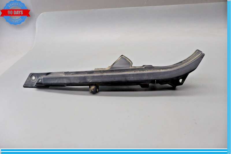 Load image into Gallery viewer, 15-20 Hyundai Genesis Front Left Driver Side Hood Partition Seal Trim Oem

