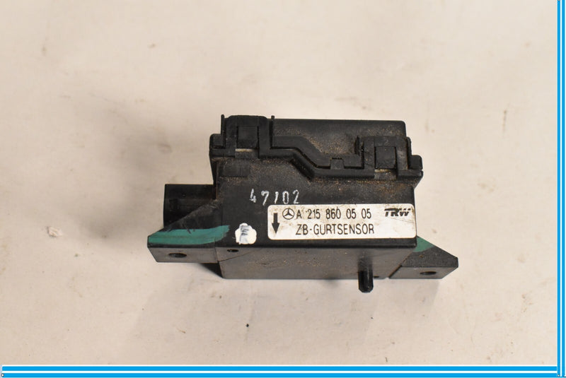 Load image into Gallery viewer, 03-06 Mercedes SL500 SL600 R230 Seat Belt Tensioner Sensor Module Unit Oem
