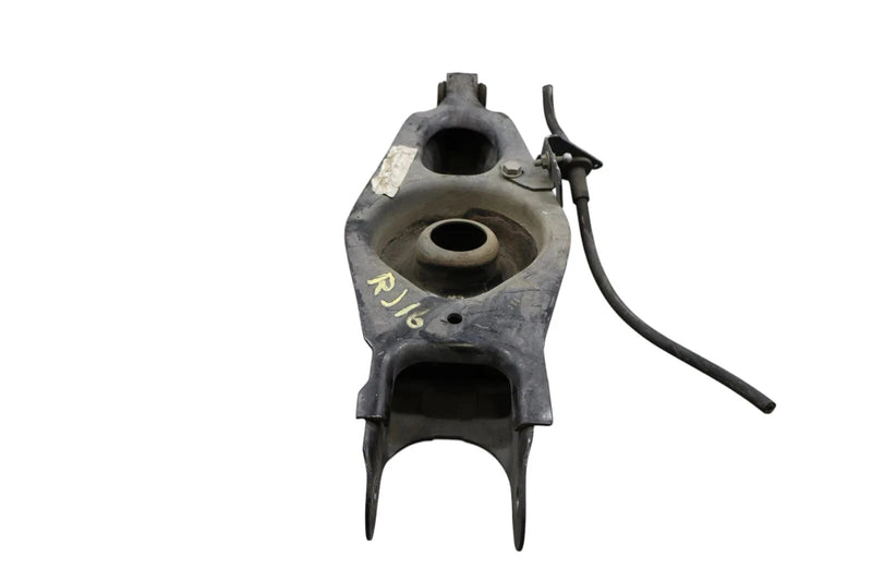 Load image into Gallery viewer, 14-20 Maserati Ghibli Rear Right Side Lower Suspension Control Arm 670036580 Oem
