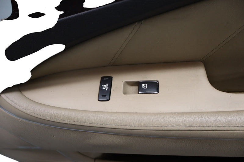 Load image into Gallery viewer, 11-13 Hyundai Equus SIG Front Right Side Interior Door Trim Panel 823023N700 Oem

