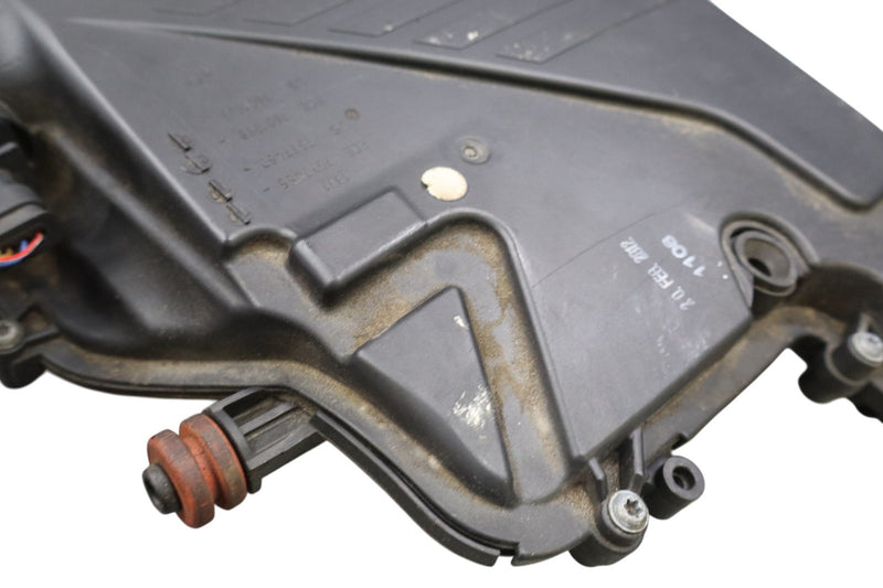 Load image into Gallery viewer, 09-15 BMW 750Li F04 F02 Right Side Air Intake Cleaner Filter Housing Box Oem
