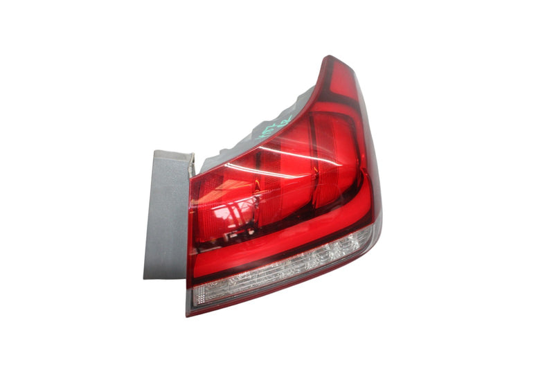 Load image into Gallery viewer, 15-17 Hyundai Genesis G80 Rear Right Side Outer Tail Light Lamp Assembly Oem
