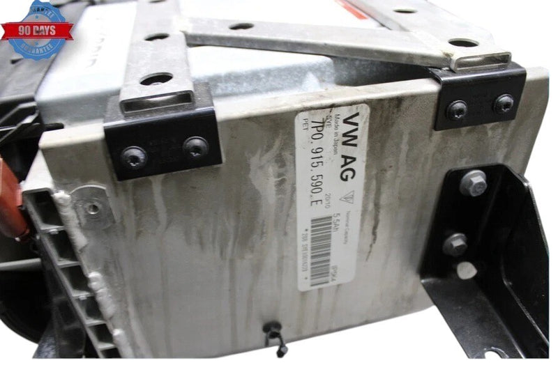 Load image into Gallery viewer, 11-14 Volkswagen VW Touareg Engine High Voltage Battery 7P0915590E OEM
