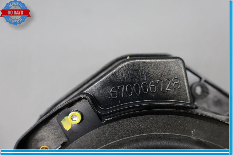 Load image into Gallery viewer, 14-17 Maserati Ghibli Quattroporte Front or Rear Side Door Audio Speaker Oem
