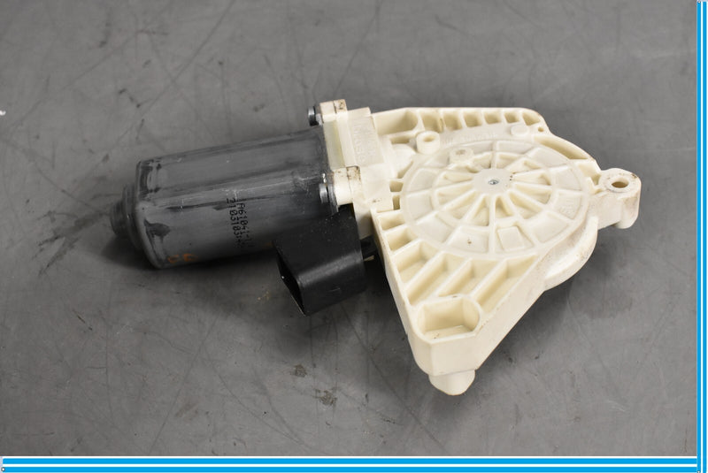 Load image into Gallery viewer, 10-20 Mercedes CLS550 CLS63 SL550 E350 Front Right Window Regulator Motor Oem
