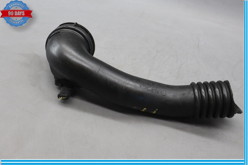 Load image into Gallery viewer, 09-15 BMW 750i 750Li Turbocharger Turbo Intercooler Hose Pipe Line Oem
