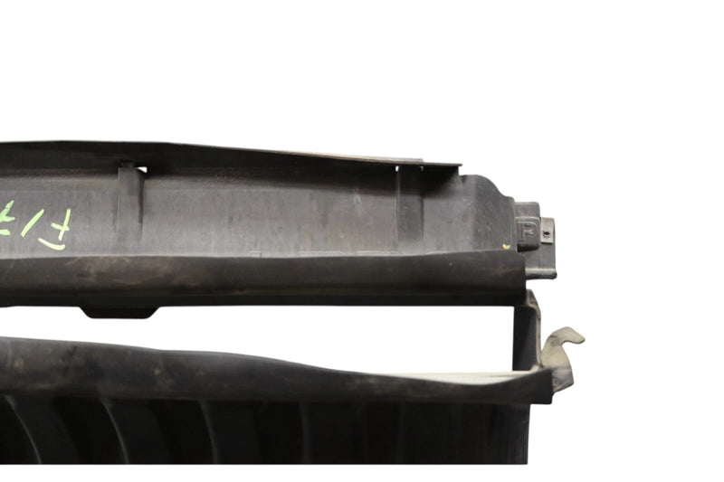 Load image into Gallery viewer, 06-09 Land Range Rover Sport Engine Radiator Support Air Duct Deflector Oem

