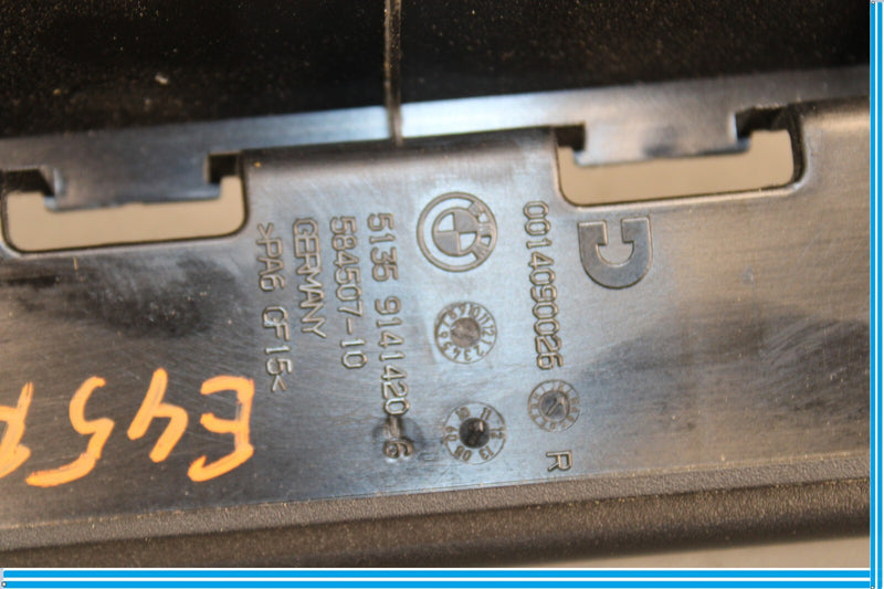 Load image into Gallery viewer, 09-15 BMW 750Li F01 F02 Rear Right Side Door Window Shade Adapter Trim Oem
