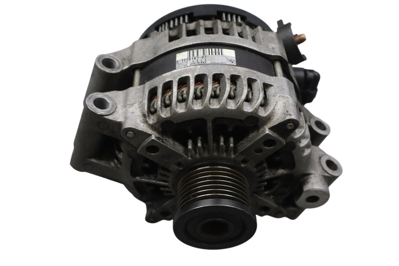 Load image into Gallery viewer, 09-16 BMW E89 Z4 Engine Alternator Generator Assembly 14V 170A 7558167 Oem
