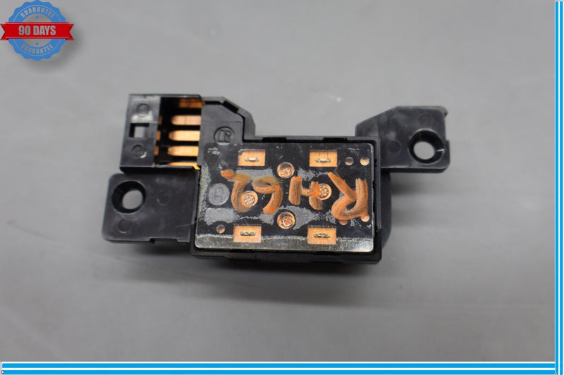 Load image into Gallery viewer, 02-10 Lexus SC430 Front Right Passenger Seat Lumbar Control Switch Button Oem
