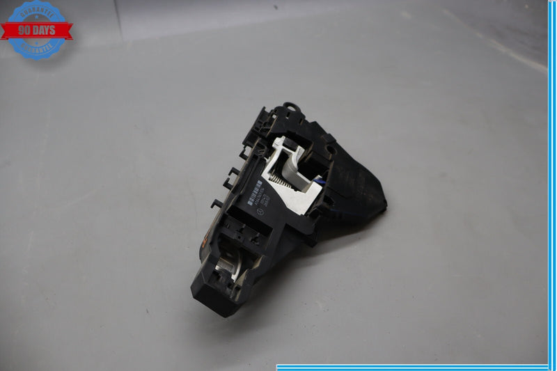 Load image into Gallery viewer, 06-12 Mercedes W164 ML320 GL450 Front Right Passenger Exterior Door Handle Oem
