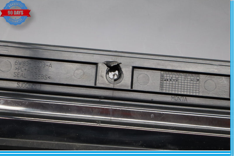 Load image into Gallery viewer, 07-15 Jaguar XK XKR Front Right Passenger Side Treadplate Cover Trim Oem
