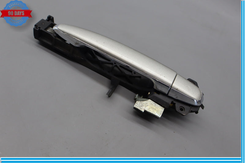 Load image into Gallery viewer, 02-10 Lexus SC430 Front Right Passenger Side Exterior Door Handle Oem
