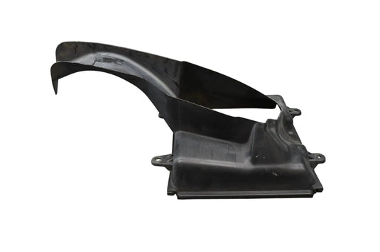 14-18 Maserati Ghibli Front Right Intercooler Duct Shroud Black 670004139 Oem