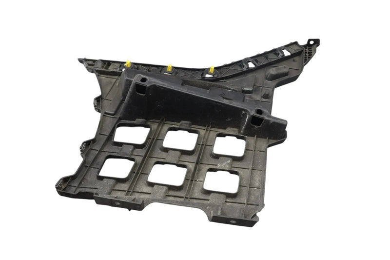 Load image into Gallery viewer, 15-17 Hyundai Genesis Rear Right Side Lower Bumper Outer Bracket 86616B1000 Oem
