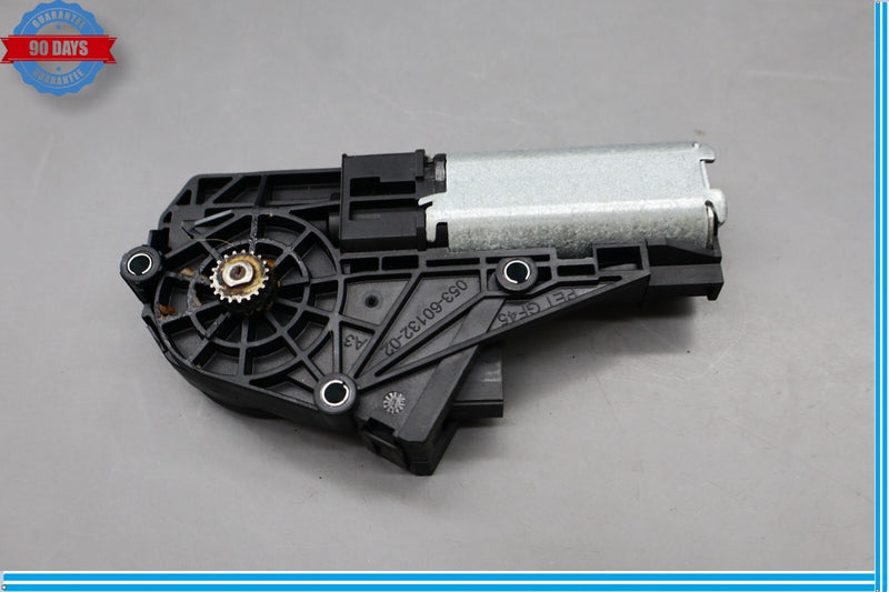 Load image into Gallery viewer, 10-17 BMW 535i GT xDrive Sunroof Moonroof Sliding Glass Motor Drive Unit Oem
