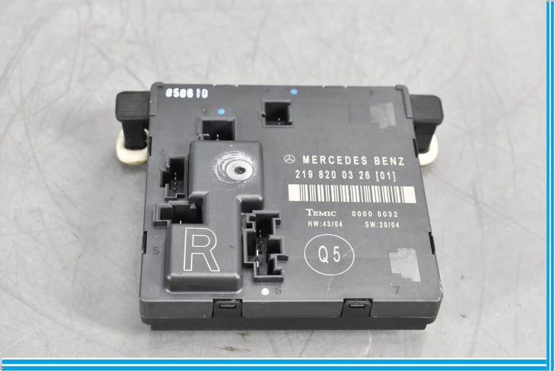 Load image into Gallery viewer, 06-11 Mercedes CLS550 W219 Rear Right Passenger Side Door Control Module Oem
