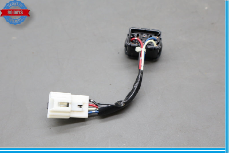 Load image into Gallery viewer, 11-17 Infiniti QX56 QX80 Front Right Passenger Seat Lumbar Control Switch Oem
