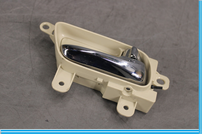 Load image into Gallery viewer, 11-17 Infiniti QX56 QX80 Front Right Passenger Side Interior Door Handle Oem
