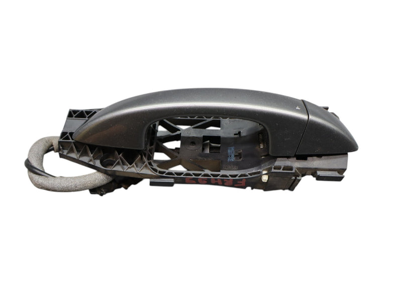 Load image into Gallery viewer, 11-17 Volkswagen VW Touareg Front Right Passenger Side Exterior Door Handle Oem
