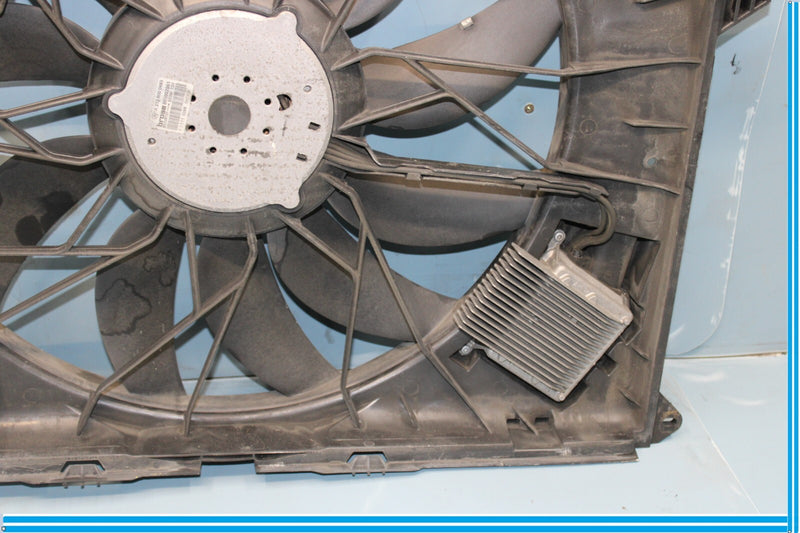 Load image into Gallery viewer, 06-12 Mercedes W164 GL550 Engine Radiator Cooling Fan Motor Shroud Assembly Oem
