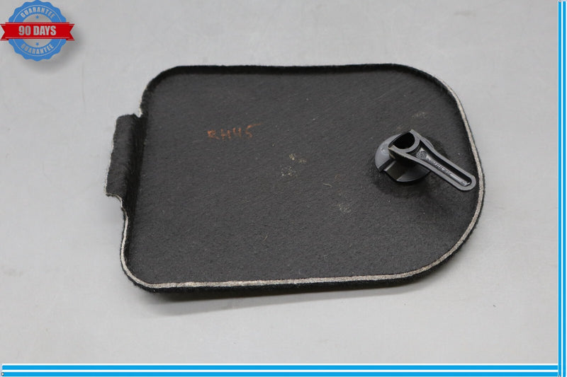 Load image into Gallery viewer, 12-18 Mercedes W218 CLS550 CLS400 Rear Right Trunk Quarter Trim Cover Panel Oem
