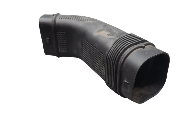 Load image into Gallery viewer, 17-20 Alfa Romeo Giulia Engine Motor Air Intake Duct Hose Tube 50549791 Oem
