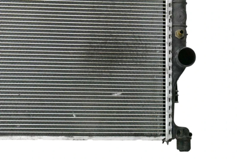 Load image into Gallery viewer, 10-17 Mercedes E400 E350 Engine Cooling A/C Condenser Radiator 2045003603 Oem
