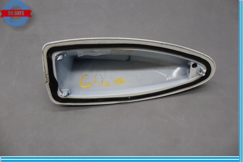 Load image into Gallery viewer, 09-15 BMW 750i 740i Roof Shark Fin Antenna Cover Housing White Oem
