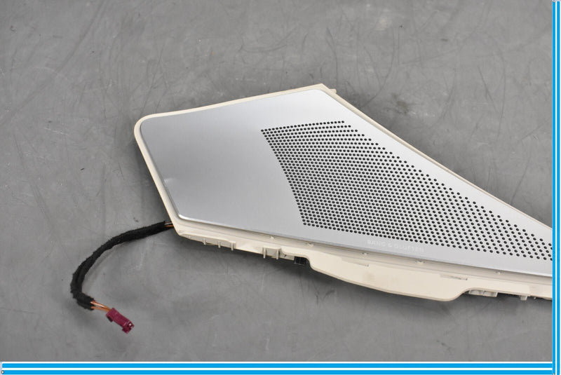 Load image into Gallery viewer, 12-18 BMW 650i 640i Right Bang Olufsen High End Surround System Blinds Cover Oem
