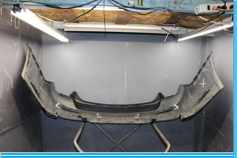 Load image into Gallery viewer, 09-12 BMW 750i 750Li Rear Bumper Cover Assembly Oem
