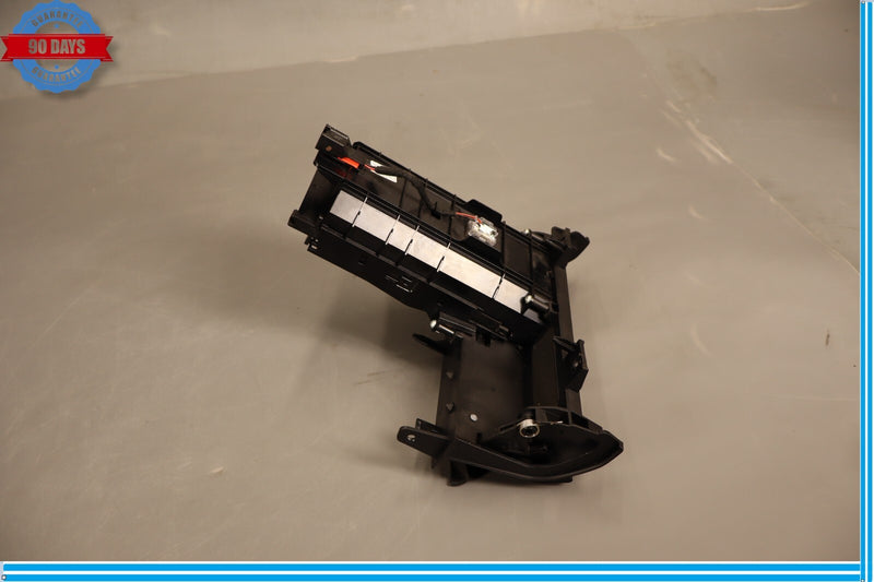 Load image into Gallery viewer, 14-19 Maserati Ghibli Dash AUX USB Phone Storage Box Compartment Oem
