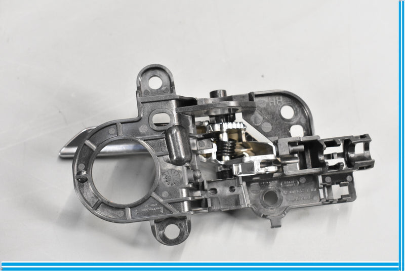 Load image into Gallery viewer, 18 - 20 Jaguar E-Pace Rear Right Passenger Side Interior Door Lock Handle Oem
