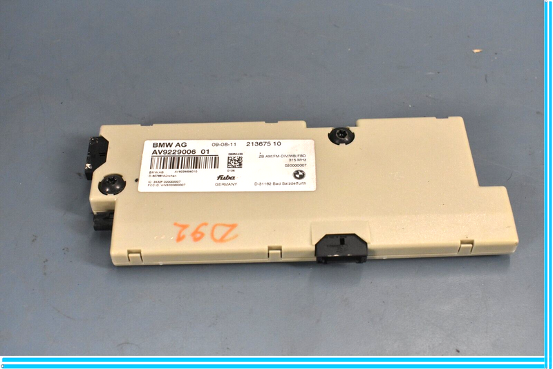 Load image into Gallery viewer, 12-15 BMW F06 F12 F13 640I 650I Antenna Amplifier Diversity Module Unit Oem
