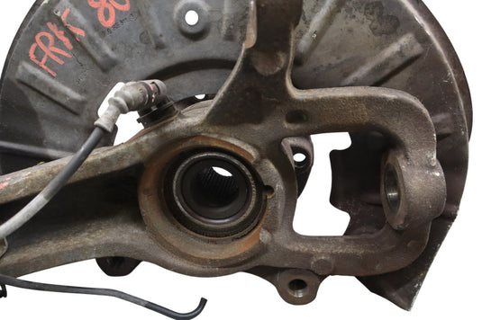 11-18 Volkswagen VW Touareg Front Right Side Steering Spindle Knuckle Hub Oem