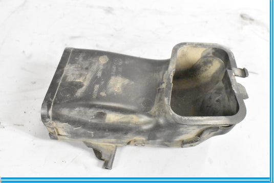 2009-2015 BMW 750LI F02 Front Right Passenger Engine Air Intake Duct Channel Oem