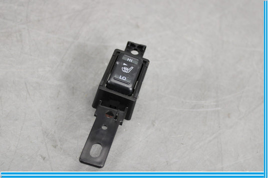 11-17 Infiniti QX56 QX80 Left Side 2nd Row Center Console Seat Heat Switch Oem