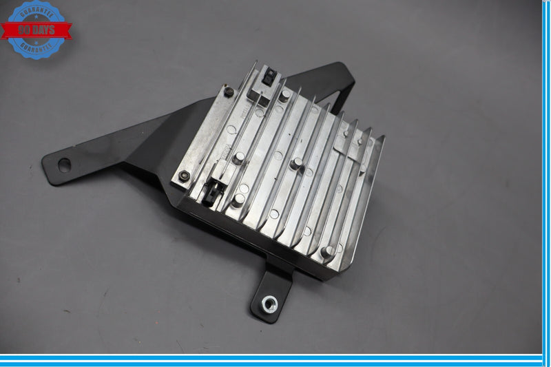 Load image into Gallery viewer, 00-06 Mercedes S600 S500 W220 Antenna Amplifier Booster Module Oem
