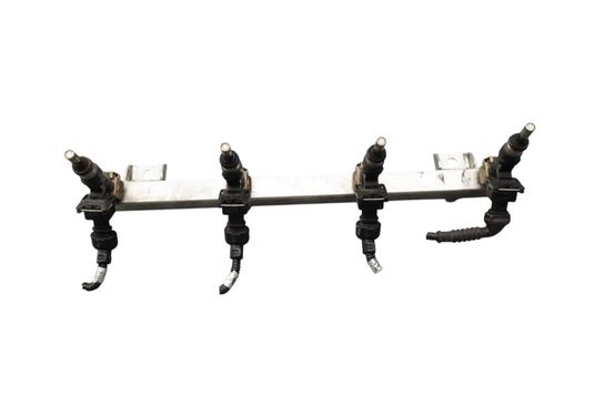 03-19 Maserati Quattroporte Left Side Fuel Injection Rail Line W/ Injectors Oem