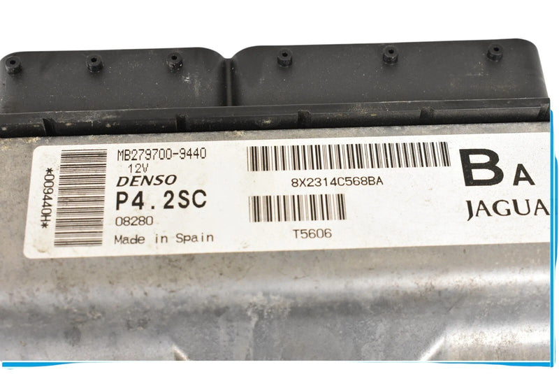 Load image into Gallery viewer, 2009 Jaguar XF Engine Computer Control Module ECM ECU 8X2314C568BA OEM
