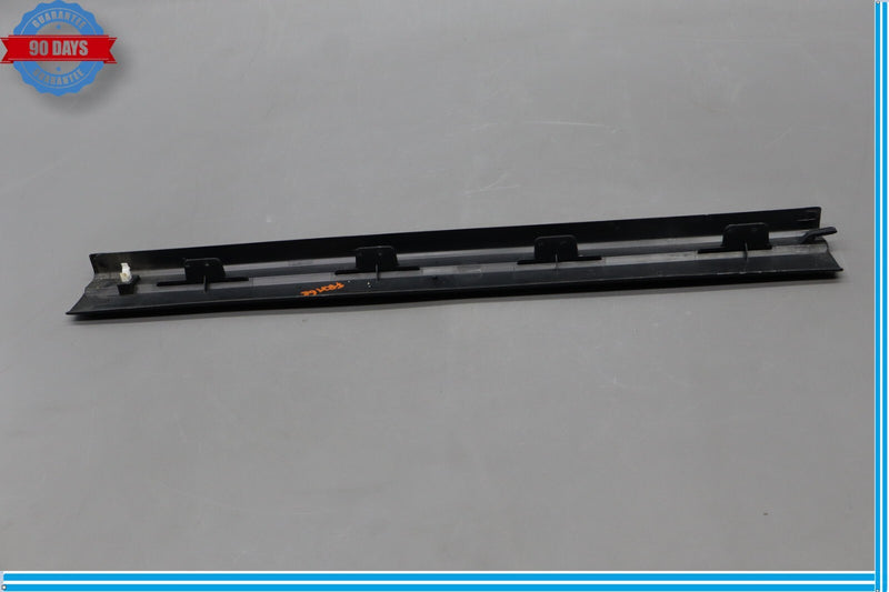 Load image into Gallery viewer, 10-18 Mercedes CLS400 E350 Front Right Door Sill Scuff Plate Trim Cover Oem

