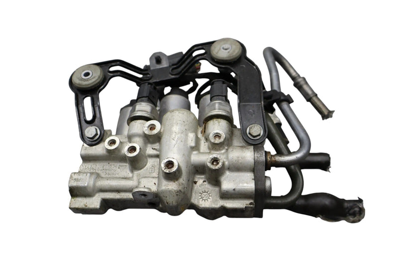 Load image into Gallery viewer, 10-16 Porsche Cayenne Panamera Rear Sway Bar Control Valve Block 97061289800 OEM
