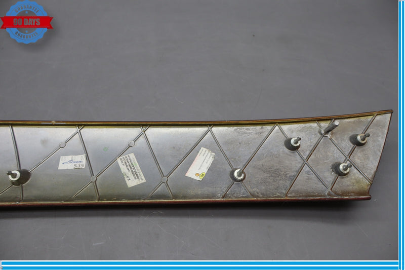 Load image into Gallery viewer, 03-13 Maserati Quattroporte M139 Front Right Side Door Panel Trim Panel Oem
