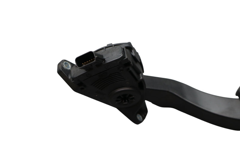 Load image into Gallery viewer, 14-17 Maserati Ghibli Gas Pedal Accelerator Sensor Black 04861714AE Oem
