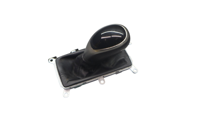 Load image into Gallery viewer, 15-20 Hyundai Genesis G80 Automatic Gear Shifter Knob Lever W/Gaiter Oem
