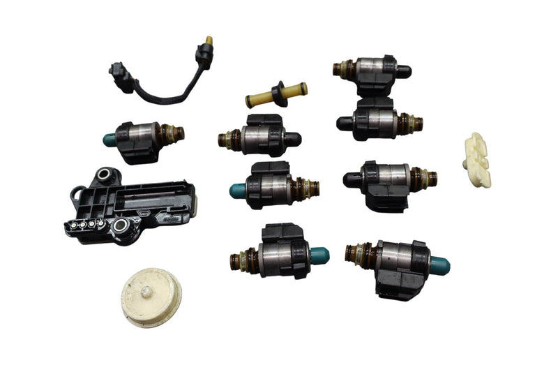 Load image into Gallery viewer, Mercedes CLS550 S550 E550 7G Transmission Solenoid Valve Set Oem
